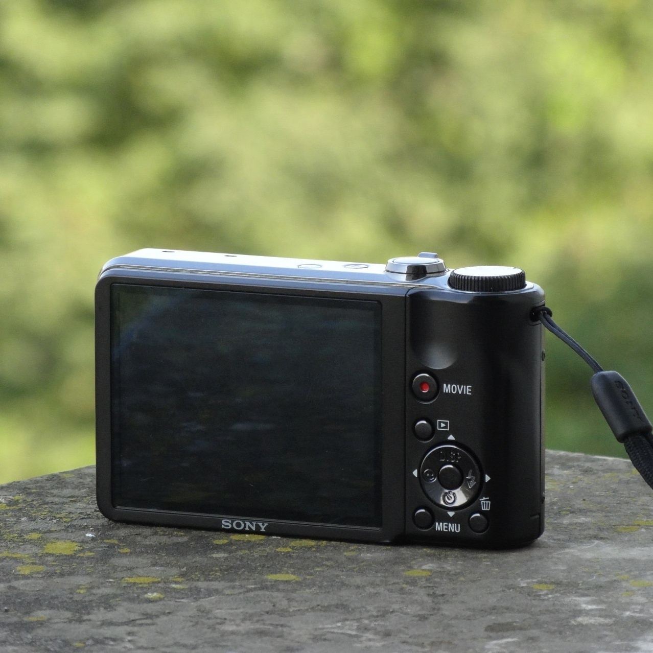 Sony Cyber-shot DSC-HX5V - تصویر کوچک 2 از 10 از سیلور کم