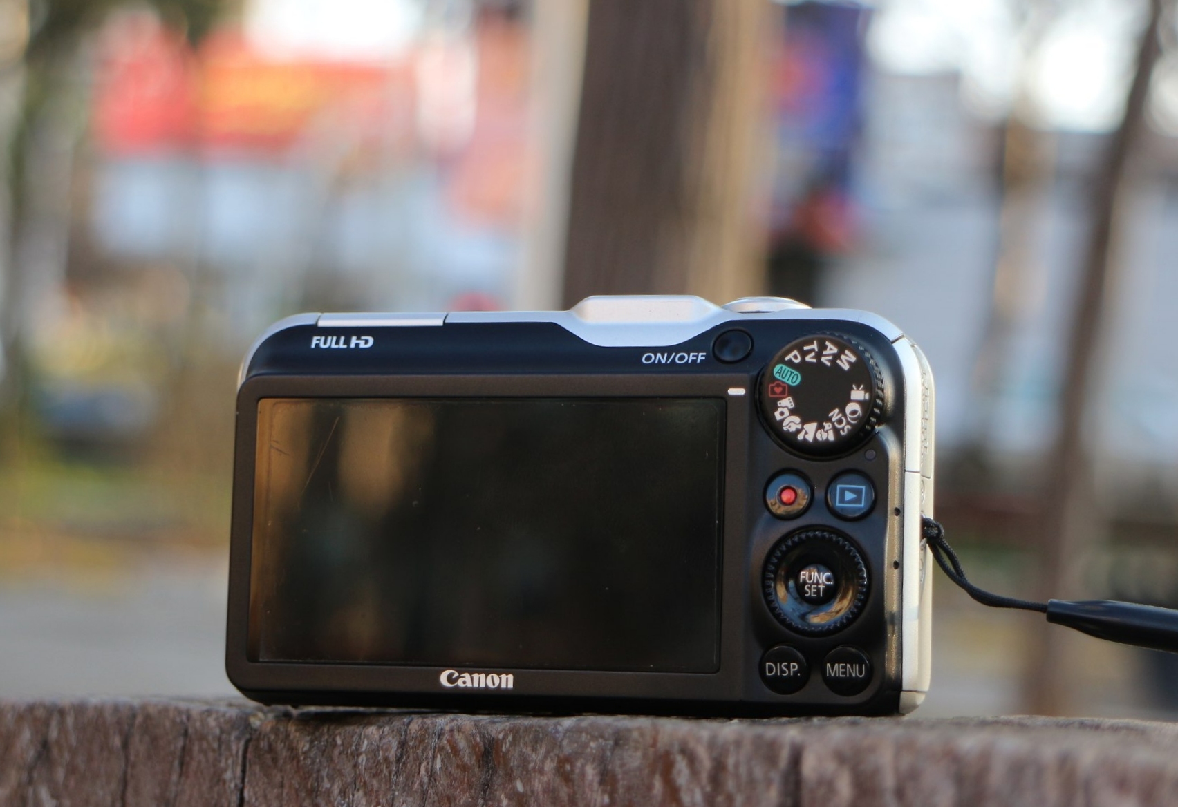 Canon SX230HS - تصویر کوچک 3 از 3 از سیلور کم