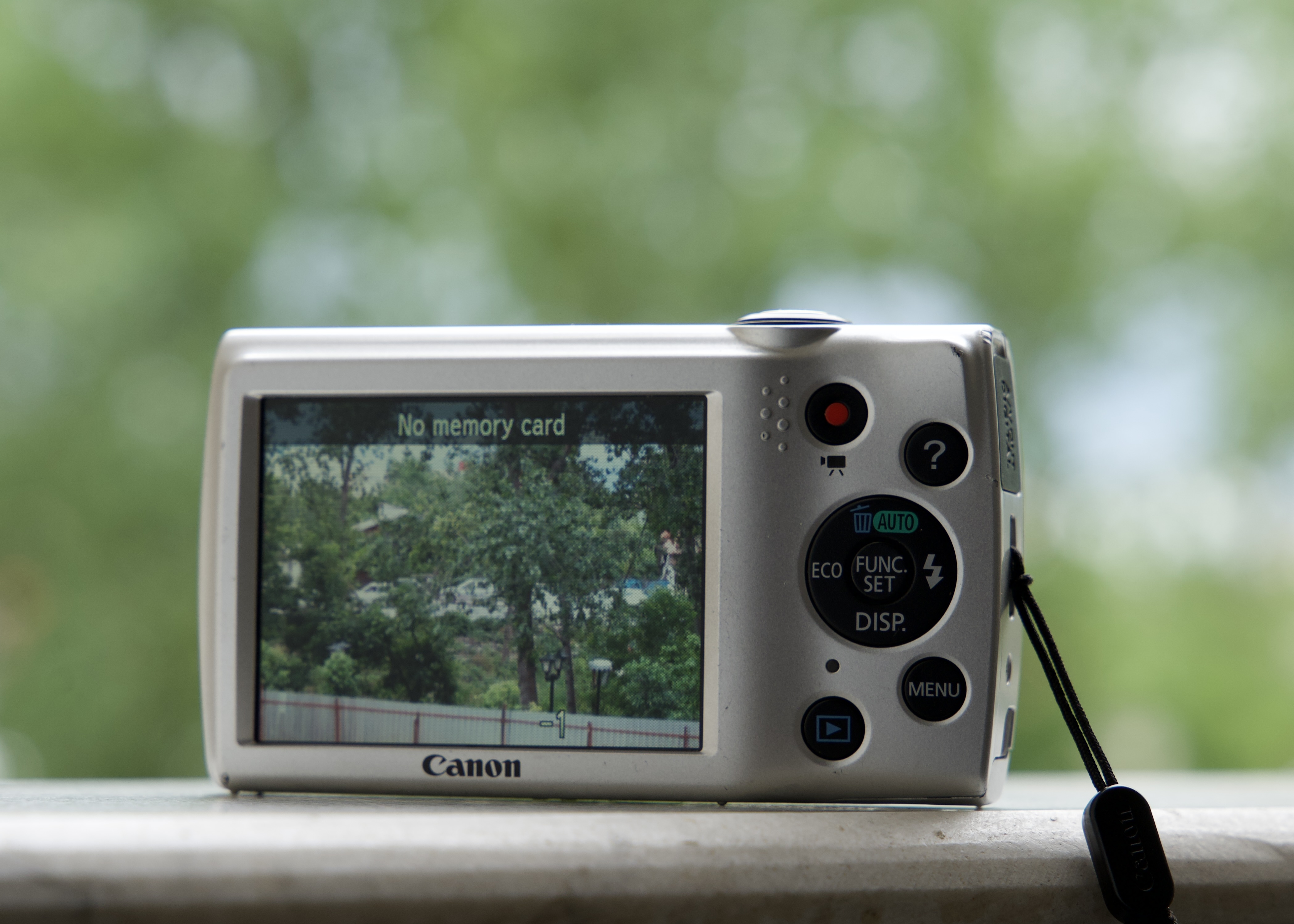 Canon PowerShot A2500 - تصویر کوچک 3 از 3 از سیلور کم