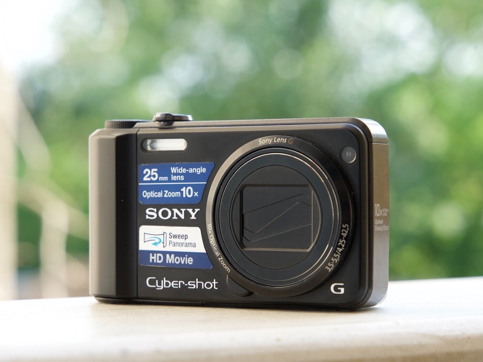 Sony H70 - تصویر کوچک 2 از 3 از سیلور کم