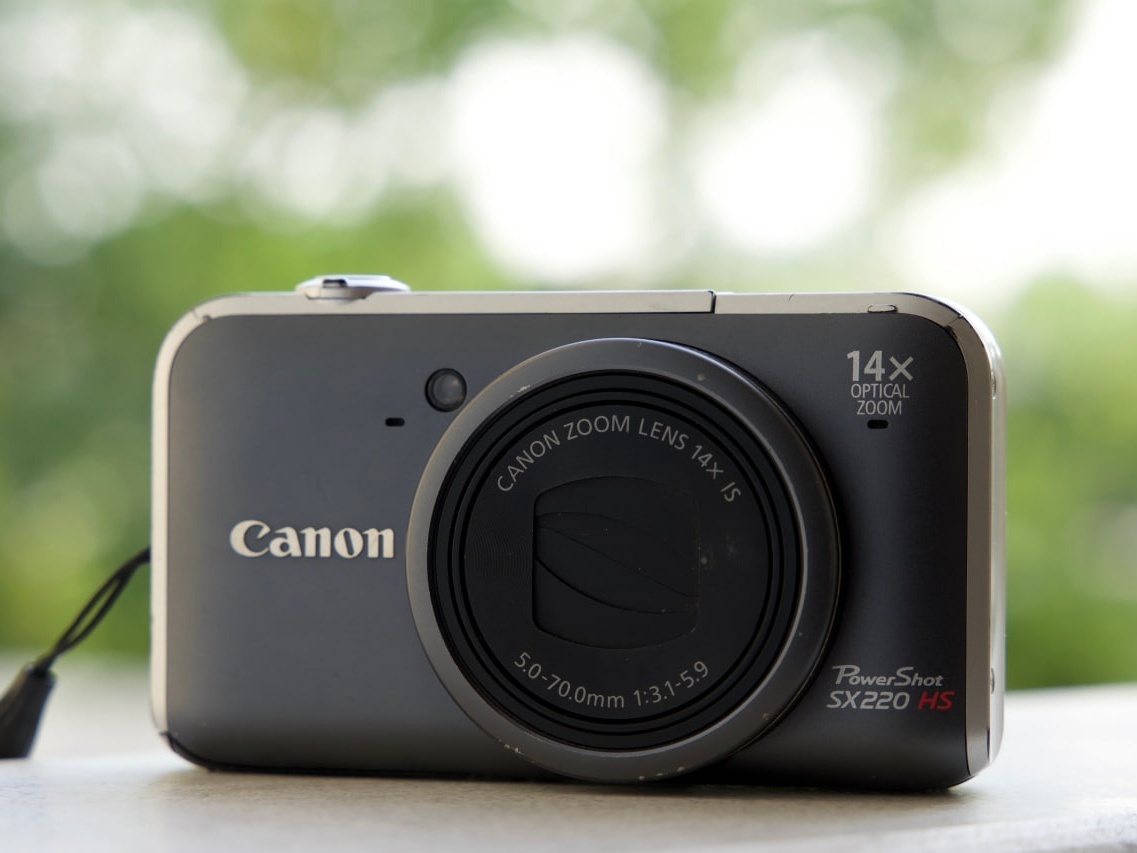 Canon SX220 HS (Gray) - تصویر کوچک 2 از 3 از سیلور کم
