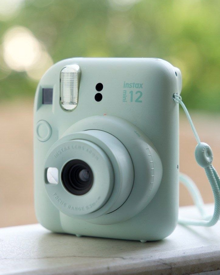 Fujifilm Instax Mini 12 - Main product image 1 of 3