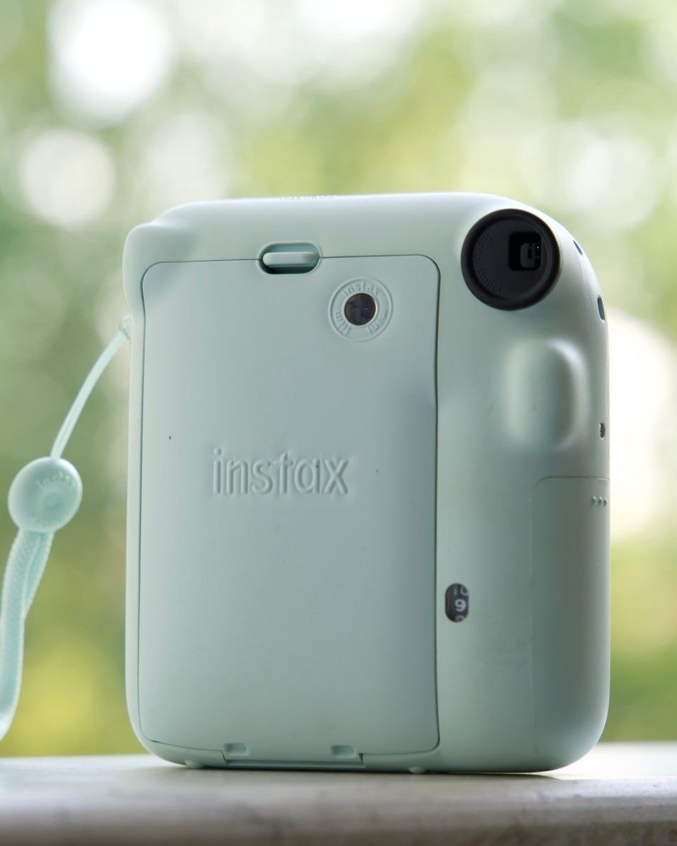 Fujifilm Instax Mini 12 - Thumbnail 2 of 3