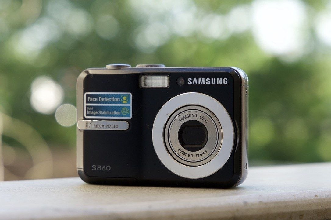 Samsung S860 - تصویر کوچک 3 از 3 از سیلور کم