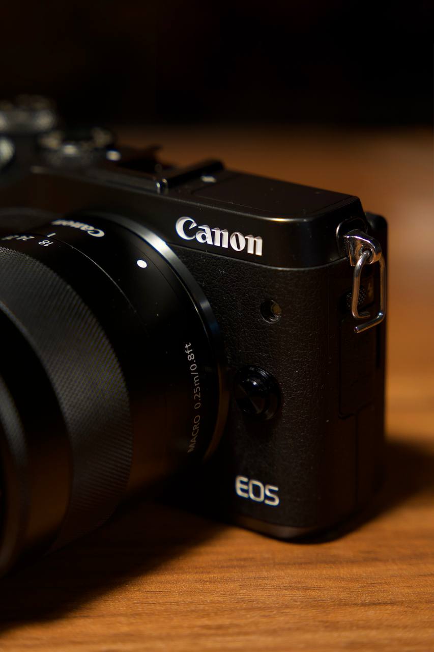 Canon EOS M6 + 18-55mm - تصویر کوچک 2 از 5 از سیلور کم