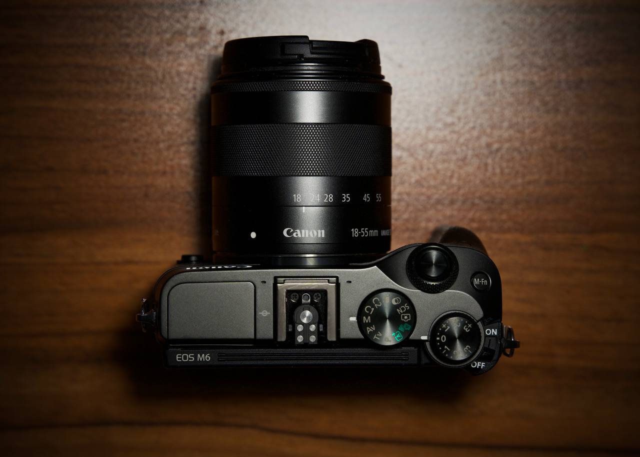 Canon EOS M6 + 18-55mm - تصویر کوچک 4 از 5 از سیلور کم