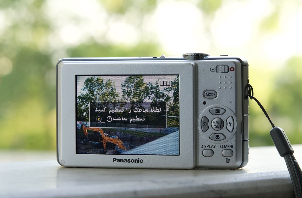 Lumix DMC FS62 - Thumbnail 2 of 3