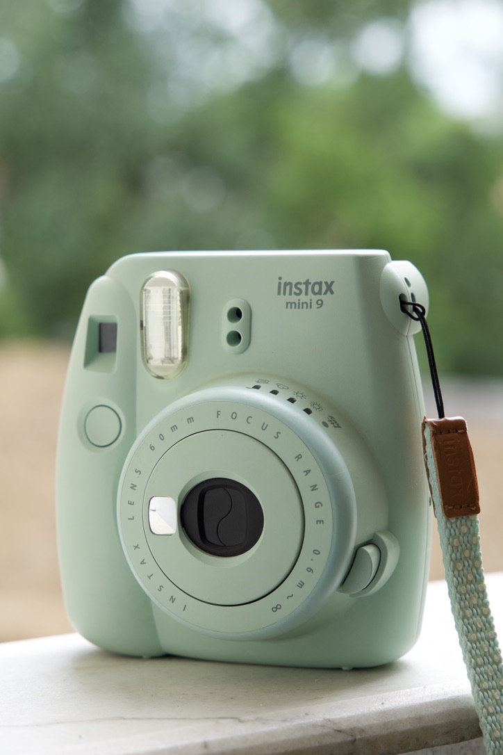 Fujifilm Instax Mini 9 - تصویر کوچک 4 از 4 از سیلور کم