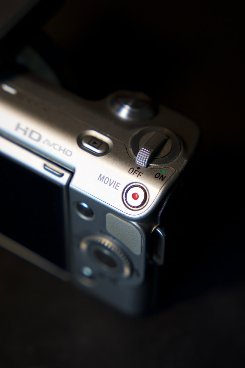 Sony Next-5 - تصویر کوچک 5 از 5 از سیلور کم