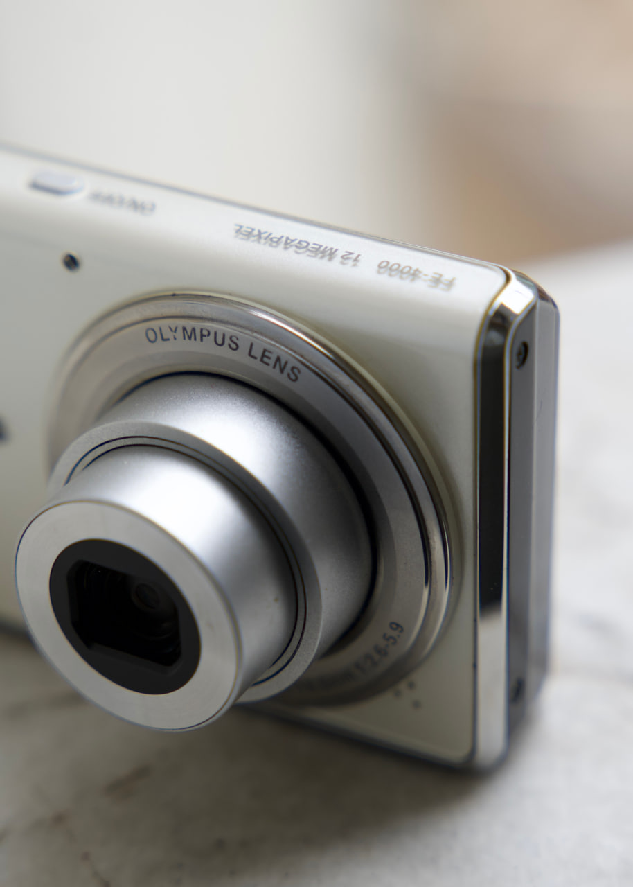 Olympus FE-4000 - تصویر کوچک 4 از 4 از سیلور کم
